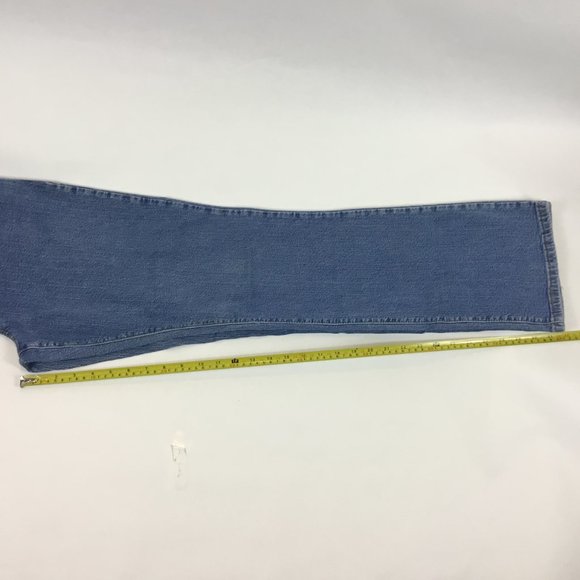 Levis 550 Relaxed Bootcut Jeans - Picture 10 of 10